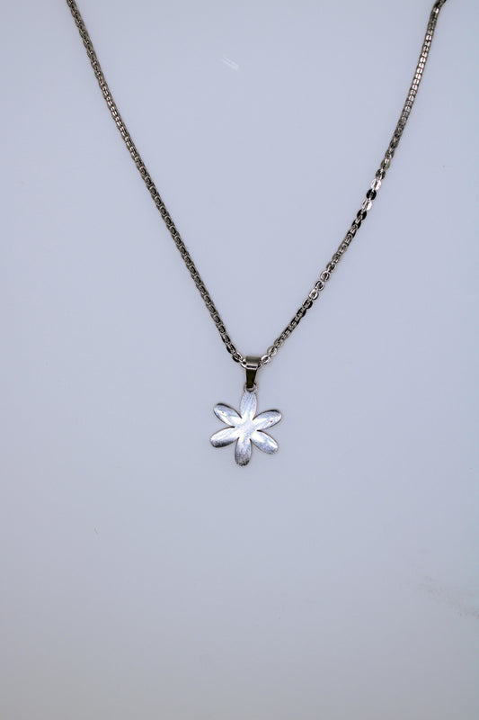 Flora Necklace